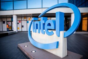 Intel to Lay Off Thousands to Cut Costs and Fund Strategic Turnaround